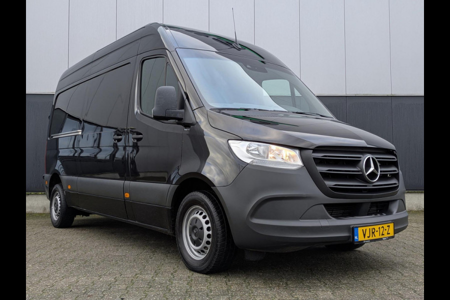 Mercedes-Benz Sprinter 211 L2H2 114PK AUTOMAAT CLIMATE CRUISE NAVI ACHTERUITRIJCAMERA CARPLAY