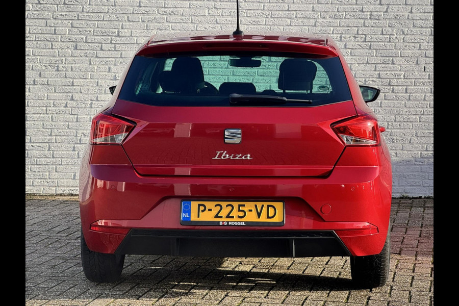 Seat Ibiza 1.0 EcoTSI Style Business Intense Cruise control LED koplampen Auto Parkeersensoren voor/ achtermatische airco