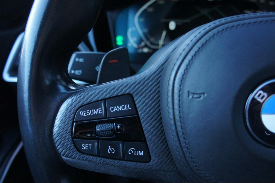 BMW 3-serie 330e M Sport Performance Carbon LiveCockpit|Navi|Stoelverwarming