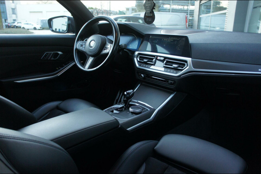 BMW 3-serie 330e M Sport Performance Carbon LiveCockpit|Navi|Stoelverwarming