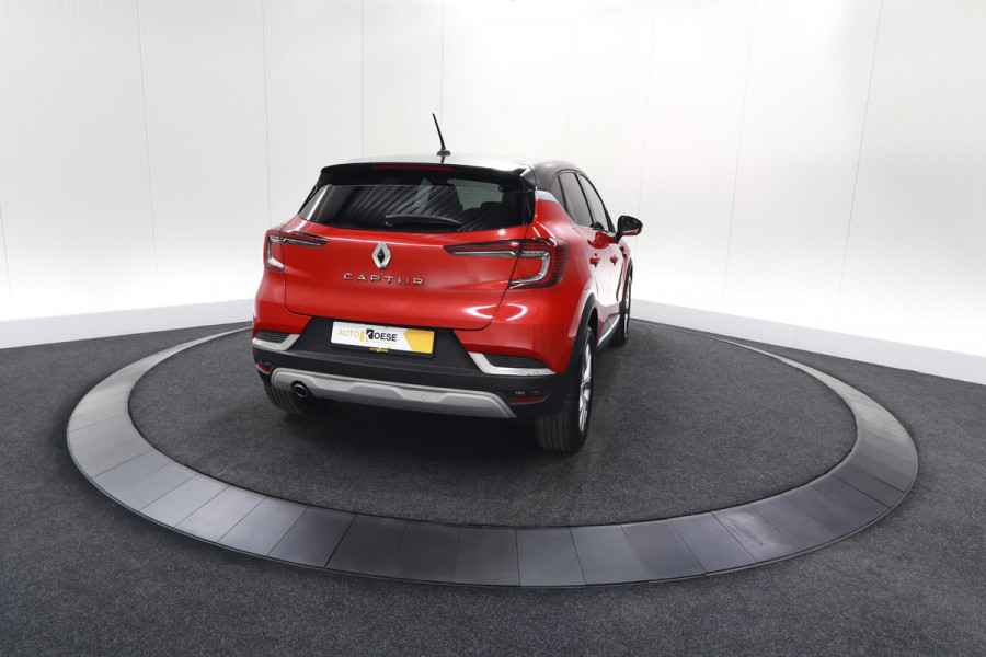 Renault Captur TCe 100 Intens | Schuif-/Kanteldak | Camera | Navigatie | Parkeersensoren