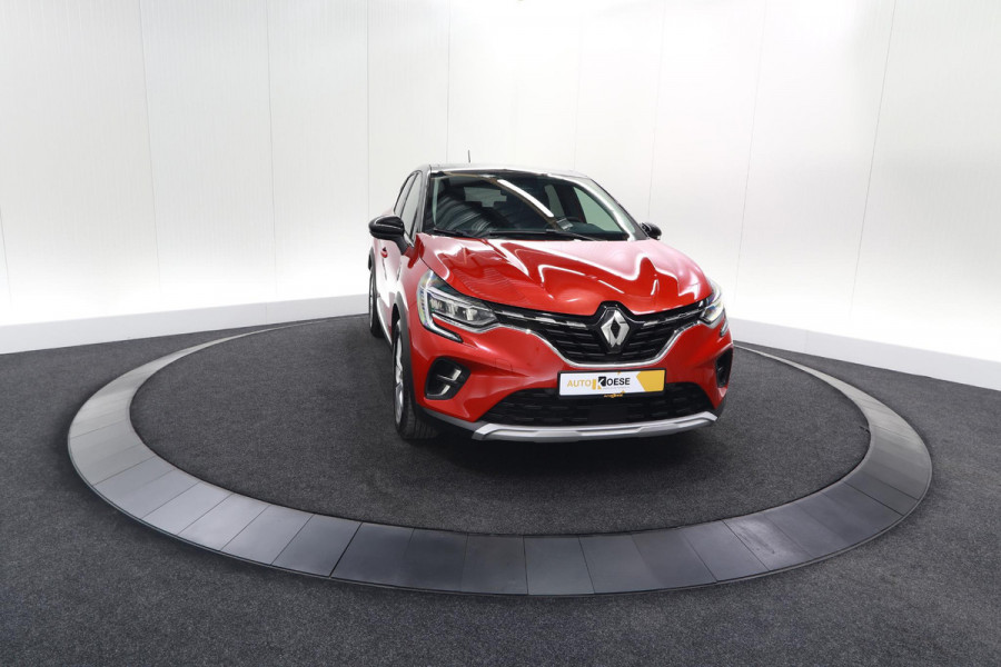 Renault Captur TCe 100 Intens | Schuif-/Kanteldak | Camera | Navigatie | Parkeersensoren