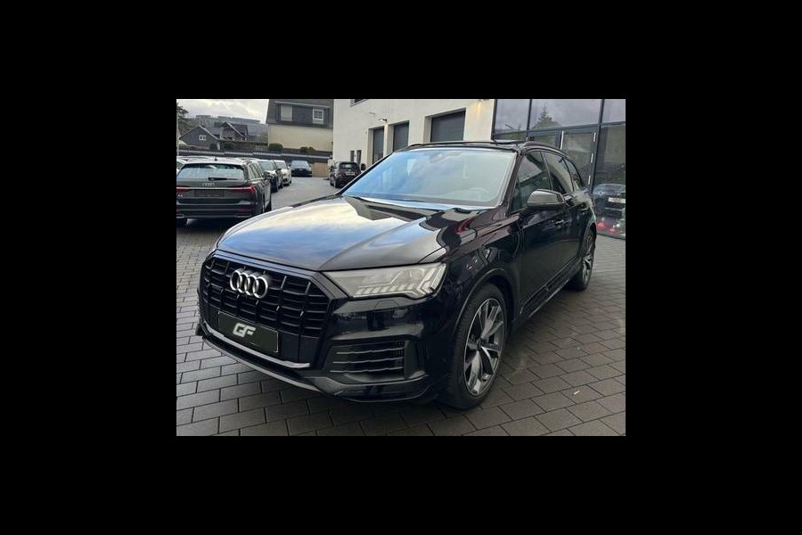 Audi Q7 55 TFSI e Quattro S-Line Black Edition RS-Seats Trek