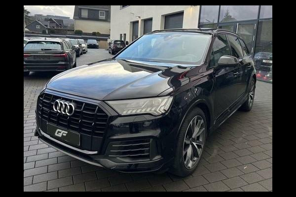 Audi Q7 55 TFSI e Quattro S-Line Black Edition RS-Seats Trek