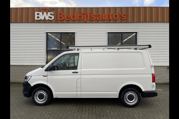 Volkswagen Transporter 2.0 TDI 102pk L1H1 Comfortline / vaste prijs rijklaar € 16.950 ex btw / lease vanaf € 311 / airco / cruise / imperial / bijrijdersbank / trekhaak / pdc achter / laadruimte beveiliging !