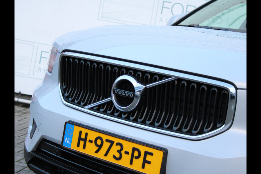 Volvo XC40 1.5 T3 NL AUTO | CAMERA | STOELVERW | PDC VOOR & ACHTER |