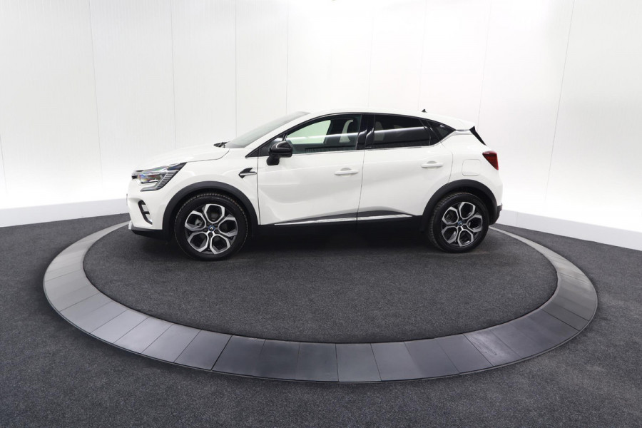 Renault Captur 1.6 E-Tech Plug-in Hybrid 160 Intens | Trekhaak | Parkeersensoren | Navigatie | 18 Inch Velgen