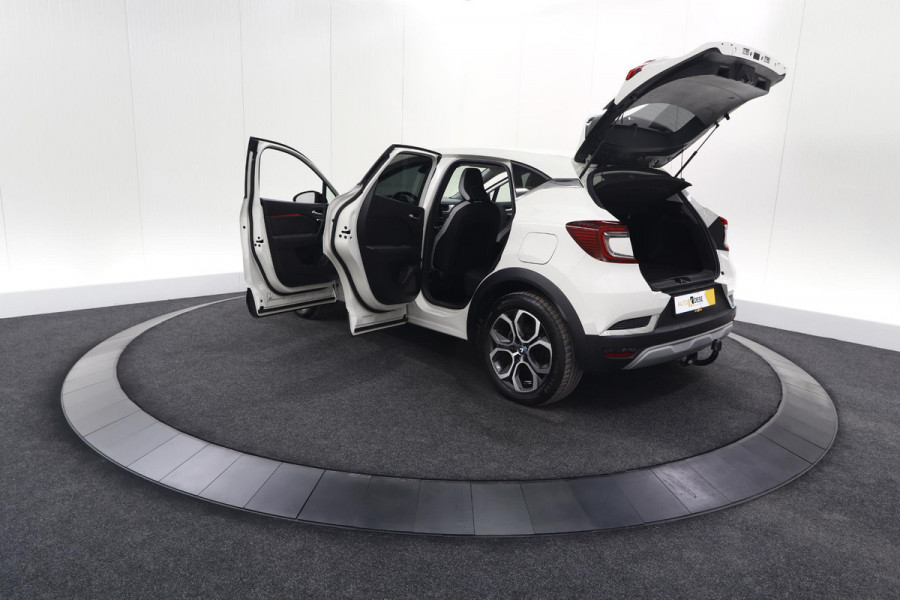 Renault Captur 1.6 E-Tech Plug-in Hybrid 160 Intens | Trekhaak | Parkeersensoren | Navigatie | 18 Inch Velgen