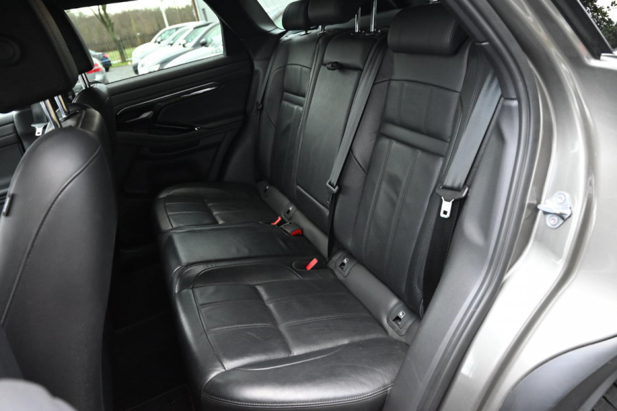 Land Rover Range Rover Evoque 1.5 P300e AWD R-Dynamic S 309 PK Dealer o.h Camera Leder LED 18''