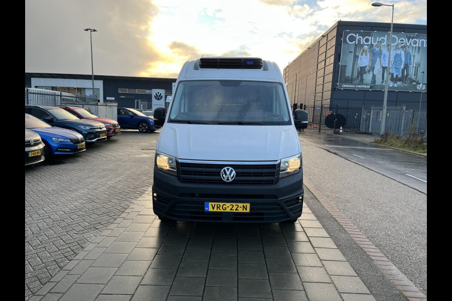 Volkswagen Crafter 35 2.0 TDI L3H2 Koelwagen 177 pk | Nachtkoeling | Carrier | Navigatie | Parkeersensoren | Achteruitrijcamera | Airco | 2 zitplaatsen rechtsvoor |