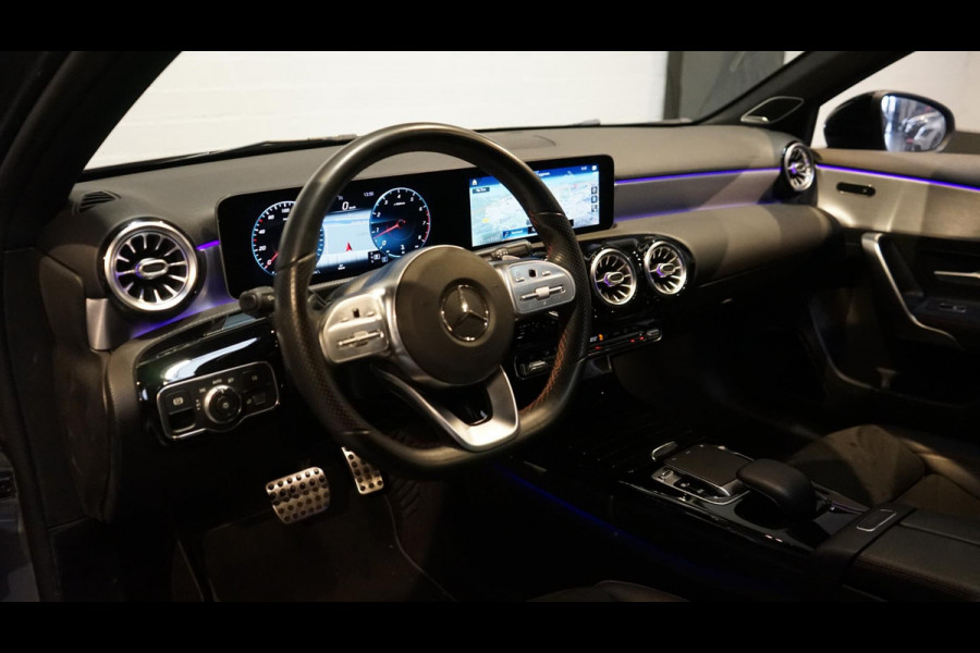 Mercedes-Benz A-Klasse A250 4MATIC AMG-AMBIANCE-BURMESTER-CAMERA-CRUISE-NAVI-PANORAMA-MULTIBEAM LED-SFEER-WINTER-VIRTUEEL