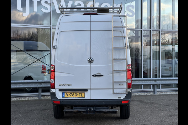 Volkswagen Crafter 35 2.0 TDI L2H2 | NL-auto | 1e eigenaar | Airco | Cruisec. | PDC | Imperiaal | Trekhaak