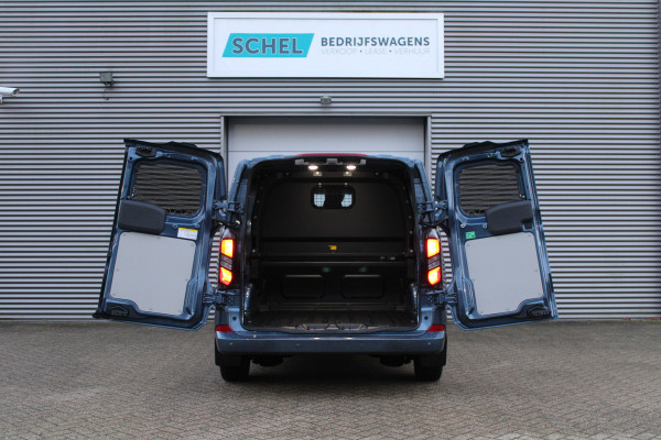 Ford Transit Custom 320 2.0 TDCI L2H1 Limited DC 170pk - Adaptive Cruise - Blind Spot - Navigatie - LED - Stoelverwarming - Rijklaar