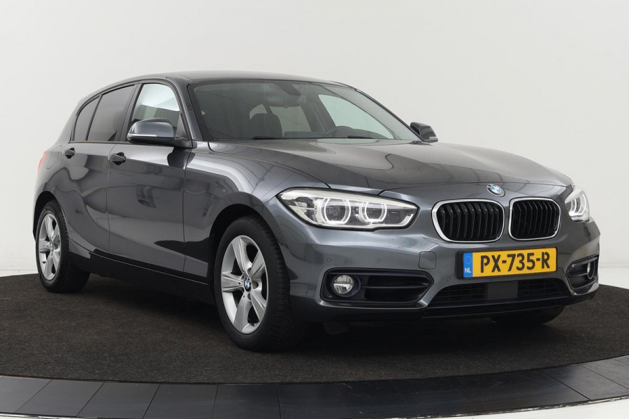 BMW 1-serie 118i Executive | Sport Line | Adaptive cruise | Sportstoelen | Camera | Full LED | Climate control | Navigatie | Bluetooth | Park Assist