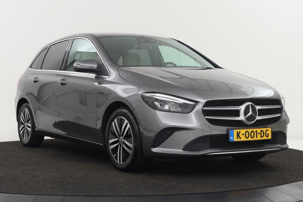 Mercedes-Benz B-Klasse 250e Luxury Limited | Leder | Trekhaak | Stoelverwarming | Sfeerverlichting | Full LED | Camera | Park Assist | Widescreen