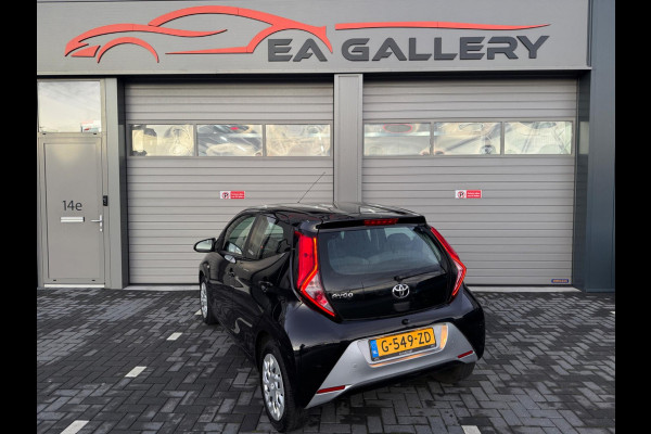 Toyota Aygo 1.0 VVT-i x-play |Airco|camera|Automaat