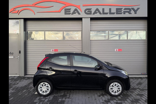 Toyota Aygo 1.0 VVT-i x-play |Airco|camera|Automaat