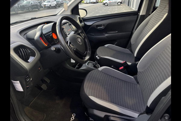 Toyota Aygo 1.0 VVT-i x-play |Airco|camera|Automaat