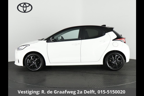 Toyota Yaris 1.5 Hybrid Dynamic Bi-Tone | Navigatie | Privacy Glass | Adaptive Cruise Control |