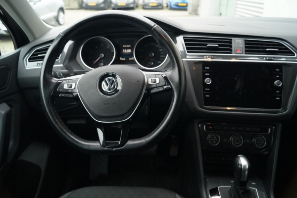 Volkswagen Tiguan 1.5 TSI 150pk DSG Comfortline -NAVI-ECC-TREKHAAK-