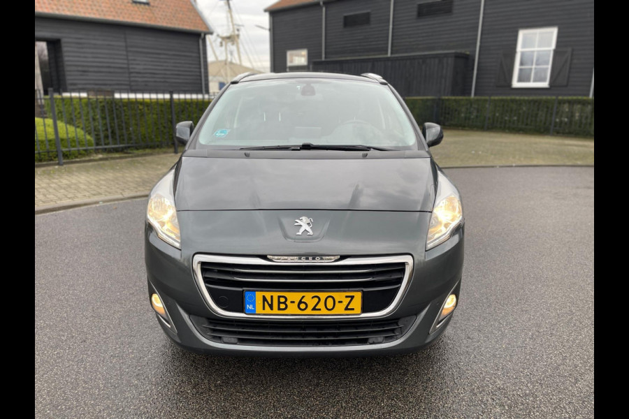 Peugeot 5008 1.2 PURE-TECH STYLE 7-PERSSONS PANORAMDAK NAVI CAMERA TREKHAAK