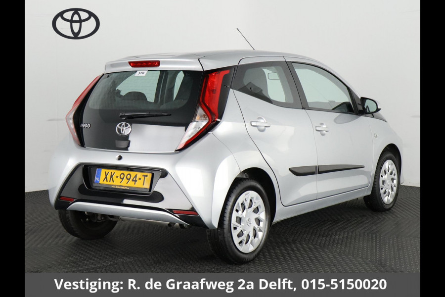 Toyota Aygo 1.0 VVT-i X-Play Automaat | 1e eigenaar | Apple Carplay & AnroidAUTO | Airco |