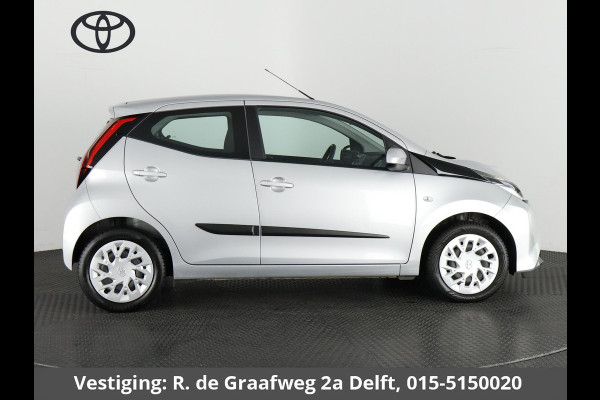 Toyota Aygo 1.0 VVT-i X-Play Automaat | 1e eigenaar | Apple Carplay & AnroidAUTO | Airco |