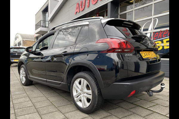 Peugeot 2008 1.2 PureTech Signature - Navigatie / Apple CarPlay I Airco I PDC / Achteruitrij camera I Sport velgen I Trekhaak