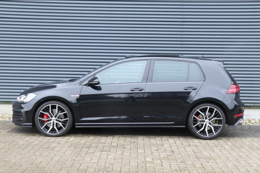 Volkswagen Golf 2.0 TSI GTI Performance | PANO / VIRT. COCKPIT / KEYLESS / CAMERA