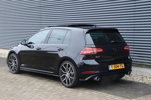 Volkswagen Golf 2.0 TSI GTI Performance | PANO / VIRT. COCKPIT / KEYLESS / CAMERA