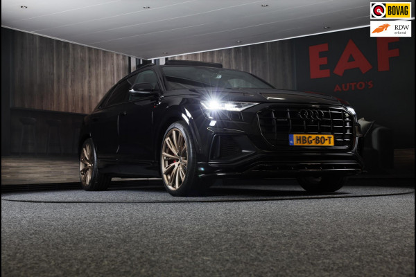 Audi Q8 55 TFSI e Quattro S Line Competition / Digital Cockpit / Head Up / Leder / Elek Stoelen / LUCHTVERING / Panodak / 23 Inch