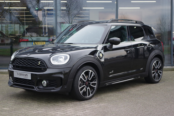 MINI Countryman 2.0 Cooper S E 220 PK ALL4 John Cooper Works, Panoramadak, LED, 19" LM, Keyless, Camera, Cruise Control, Head-Up Display