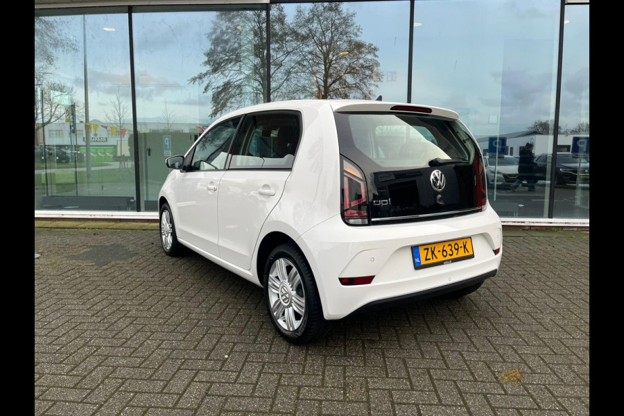 Volkswagen up! 1.0 BMT high up! - Automaat - Parkeerhulp - Climate - Winterpakket - Org.NL