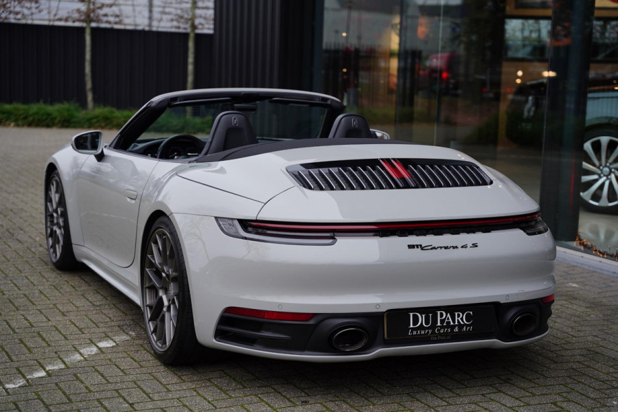 Porsche 911 992 Cabriolet 3.0 Carrera 4 S Krijtgrijs Sportuitlaat Bose