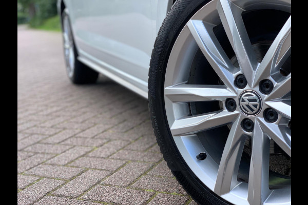 Volkswagen Polo 1.0 TSI Highline R-Line PANO 17'' TOPSTAAT ! BOMVOL !