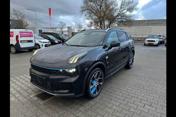 Lynk & Co 01 1.5 PHEV 261 PK (RIJKLAARPRIJS/BOVAG)