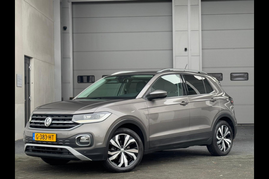 Volkswagen T-Cross 1.0 TSI 116 pk Style sport, achteruitrijcamera,trekhaak, navigatie, Nederlandse auto nap