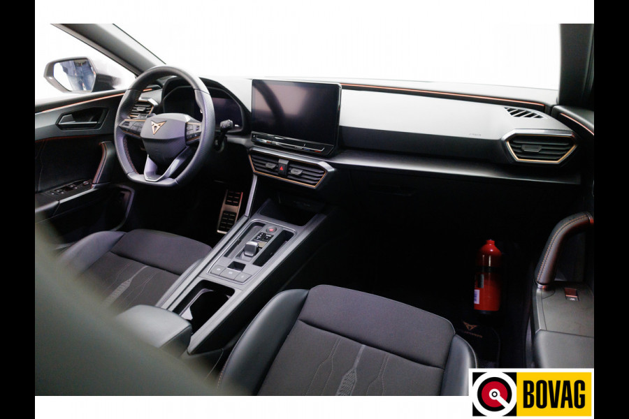 CUPRA Leon 1.4 e-Hybrid Business 204 PK | Stoel- stuurverwarming | Travel assist | Navigatie Camera, 18 inch, Adaptive cruise