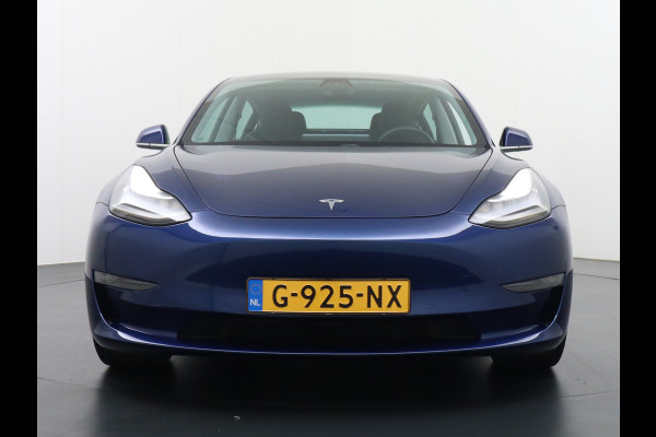 Tesla Model 3 Long Range *gereserveerd* 75kWh 463PK FSD-voorber. Premium Audio 4wd Lmv 19" AutoPilot Panoramadak Camera's Leder Adaptive-Cruis Stoel en achterbank verwarming Keyless Electr.Stoelen+Memory+Easy-Entry WiFi Origineel Nederlandse auto Grootste accu, Tot 16,5kwh thuis-laden.