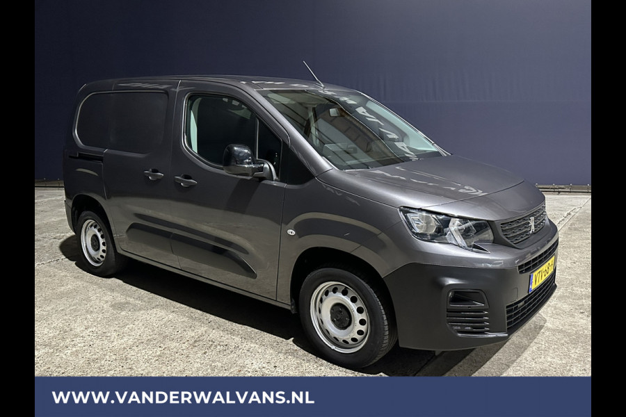 Peugeot Partner 1.5 BlueHDi 131pk **BPM VRIJ voor de Ondernemer** L1H1 Euro6 Airco | 3-Zits | Navigatie | Camera Apple Carplay, Android Auto, Cruisecontrol, Parkeersensoren, bijrijdersbank