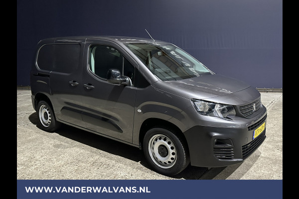 Peugeot Partner 1.5 BlueHDi 131pk **BPM VRIJ voor de Ondernemer** L1H1 Euro6 Airco | 3-Zits | Navigatie | Camera Apple Carplay, Android Auto, Cruisecontrol, Parkeersensoren, bijrijdersbank