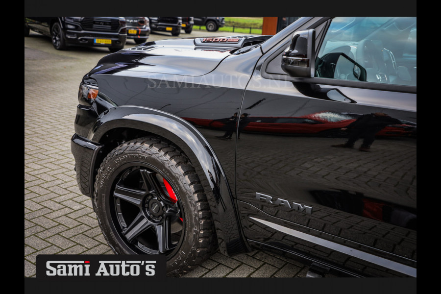 Dodge Ram NIGHT PREMIUM | BOM VOL + 14.4 INCH SCHERM | LUCHTVERING | HUD | HURRICAN 420PK 636 Nm | PRIJS MET LPG EN COVER EN GARANTIE | DUBBELE CABINE | PICK UP | 5 PERSOONS | DC | GRIJSKENTEKEN | VOORRAAD NR 2233 - 7672