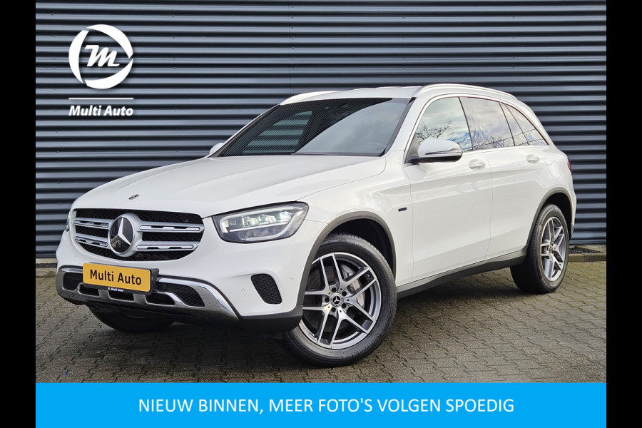 Mercedes-Benz GLC 300e 4MATIC AMG Plug In Hybrid Dealer O.H PHEV | Apple Carplay | Camera | Alcantara Sportstoelen Verwarmd | 19"L.M | Navi | DAB |