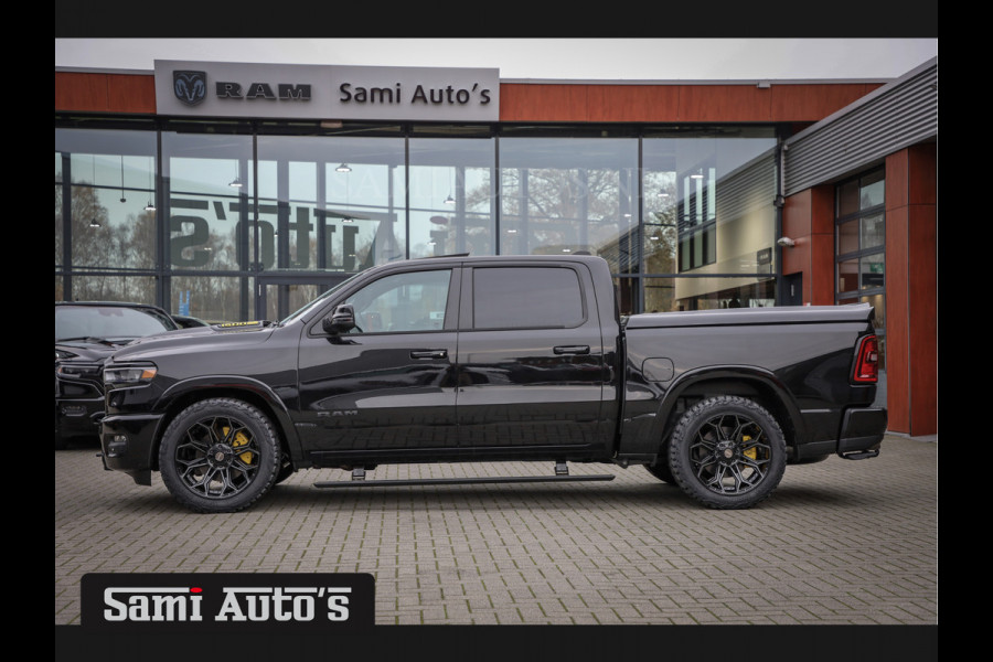 Dodge Ram PREMIUM NIGHT EDITION | MAY 2025 BOM VOL + 14.4 INCH SCHERM | LUCHTVERING | HUD | HURRICANE 420PK 636 Nm | PRIJS MET LPG EN COVE DUBBELE CABINE | PICK UP | 5 PERSOONS | DC | GRIJSKENTEKEN | VOORRAAD NR 2232 - 3424