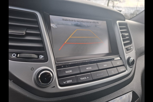 Hyundai Tucson 1.6 T-GDI Premium Automaat | Panodak | Lederen Sportstoelen | Trekhaak Afneembaar | Apple Carplay | Navigatie | Cruise Control | Navigatie | Camera | L.M. 19" |