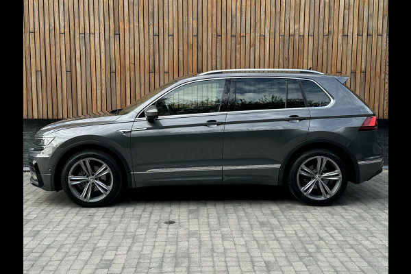 Volkswagen Tiguan 1.5 TSI ACT Highline Business R DSG | LED | Trekhaak | Stoelverwarming | Navigatiesysteem | Apple CarPlay | Parkeersensoren voor