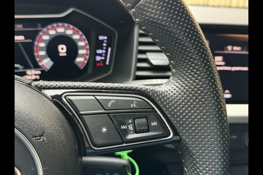 Audi A1 Sportback 30 TFSI S Line Automaat | Apple CarPlay | LED verlichting | Parkeersensoren achter | Rode remklauwen | Airconditioning