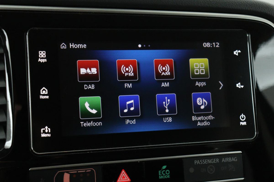 Mitsubishi Outlander 2.4 PHEV Pure+ | Carplay | Trekhaak | Half leder | Camera | Climate control | Cruise control | DAB