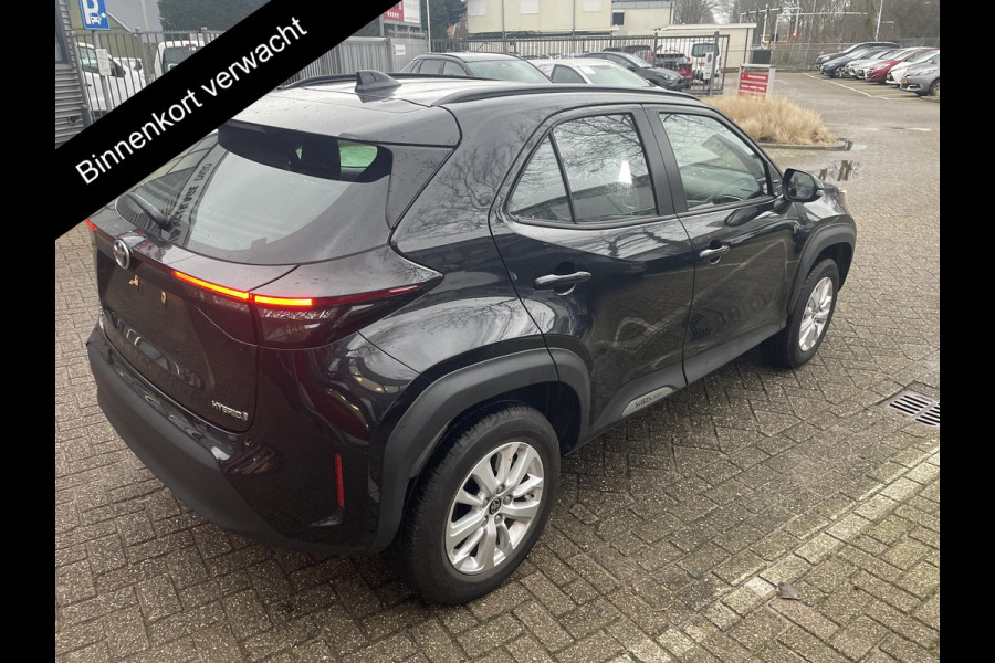 Toyota Yaris Cross 1.5 Hybrid 115 Business Black Edition | Navigatie | Head Up Display | Apple Carplay & AnroidAUTO | Stoel-& Stuurverwarming