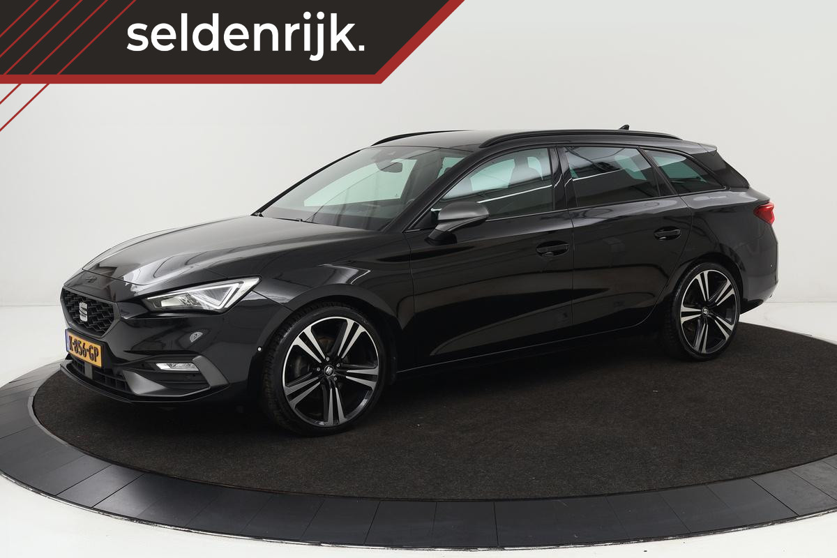 Seat Leon 1.5 eTSI FR Launch Edition | Trekhaak | Stoelverwarming | Camera | Sfeerverlichting | Full LED | Keyless | Carplay | Navigatie | Adaptive cruise